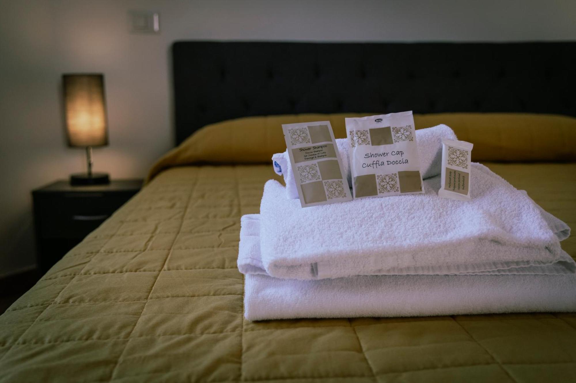 Guesthouse Aurora A.E. Рим Екстериор снимка