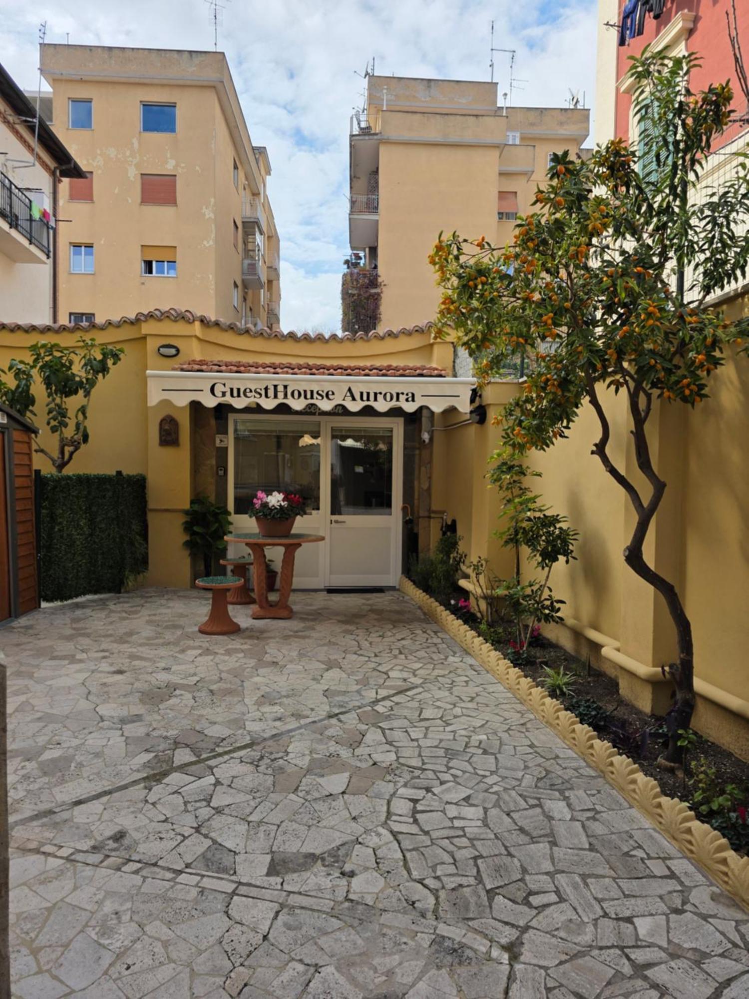 Guesthouse Aurora A.E. Рим Екстериор снимка