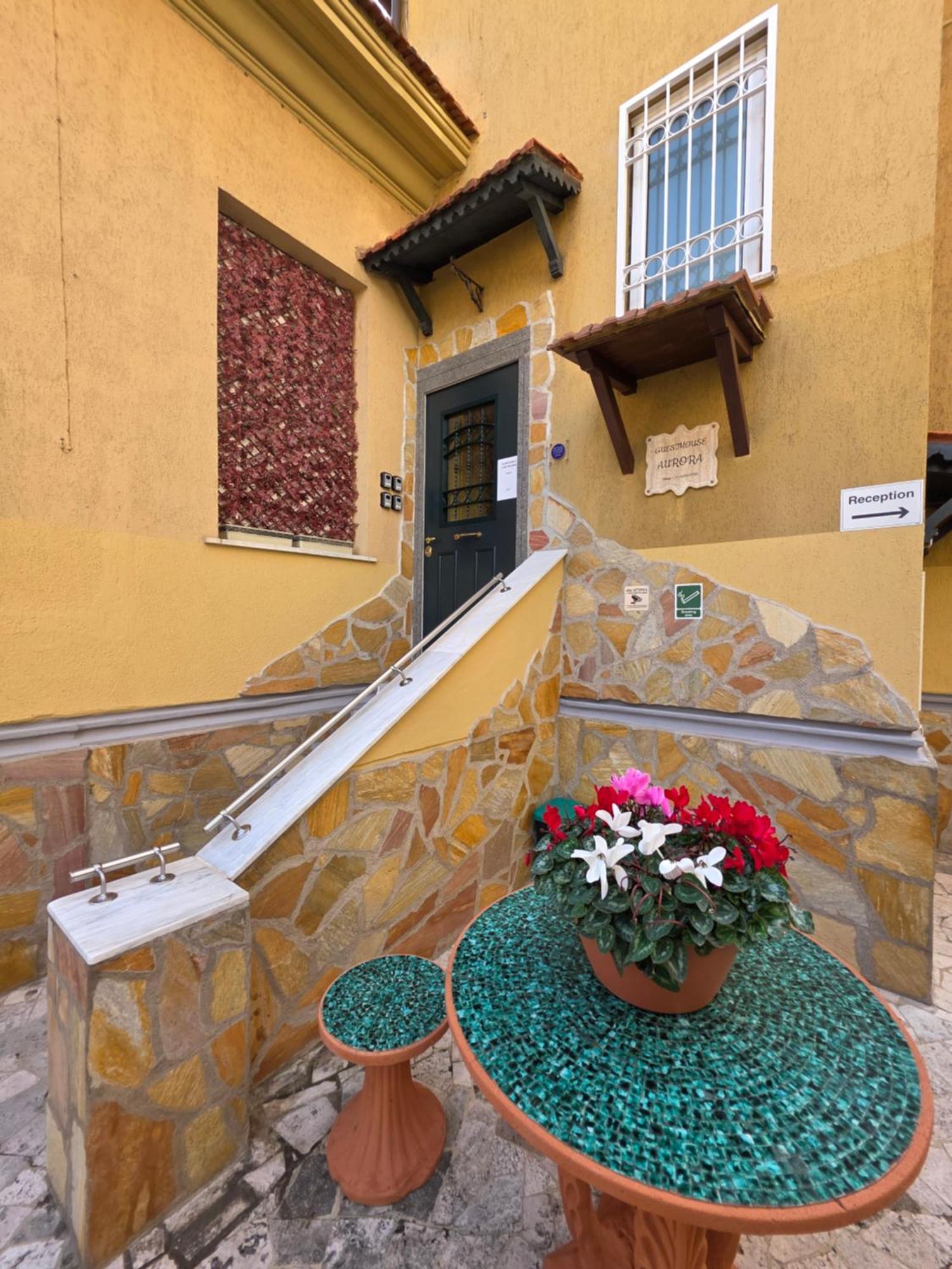 Guesthouse Aurora A.E. Рим Екстериор снимка